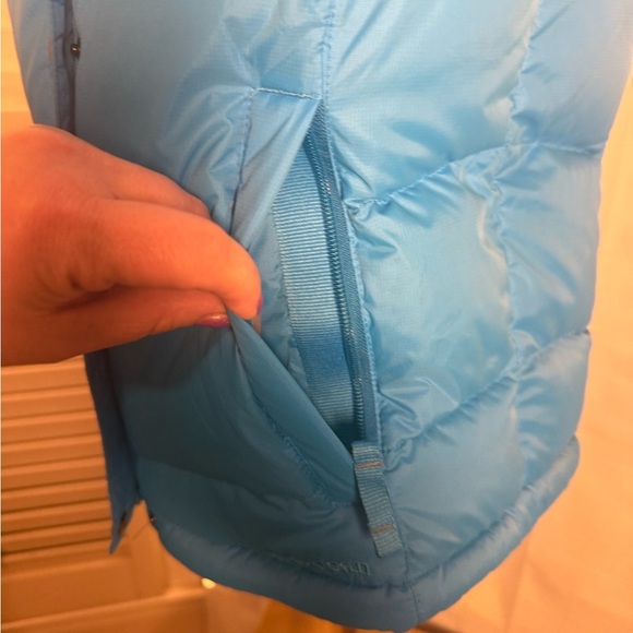 L.L. Bean Blue Quilted Puffer Vest - Picture 6 of 11